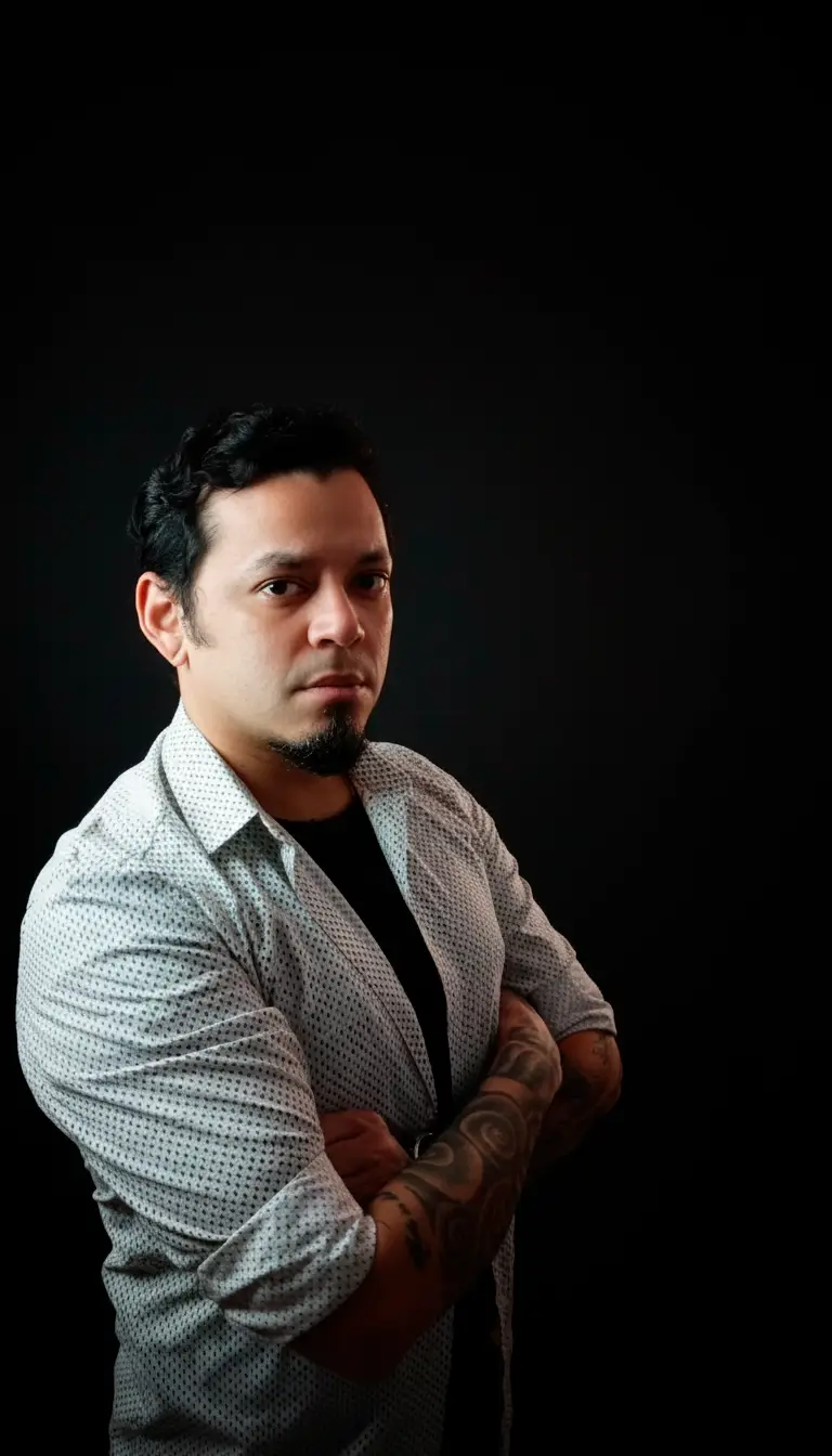 Gabriel fundador de Savage Actitud consultor en estrategia y sistemas de marketing digital